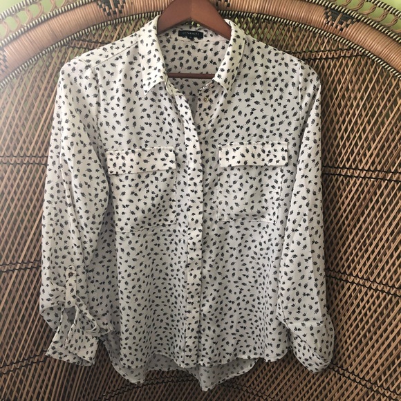 🌿2/20 Leaf pattern blouse - Picture 1 of 4